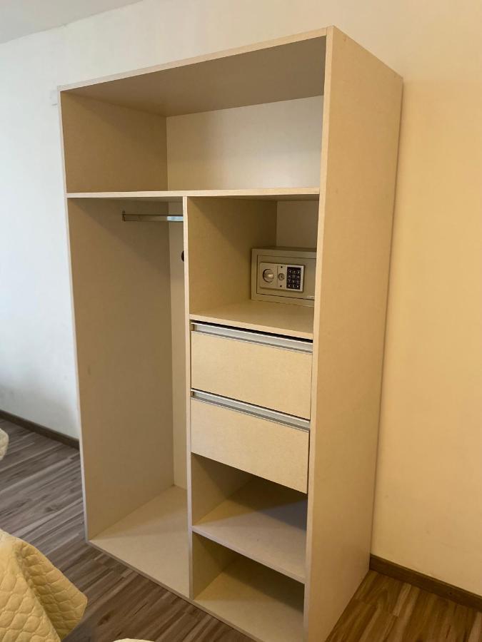 Hotel Garden Bariloche Екстер'єр фото