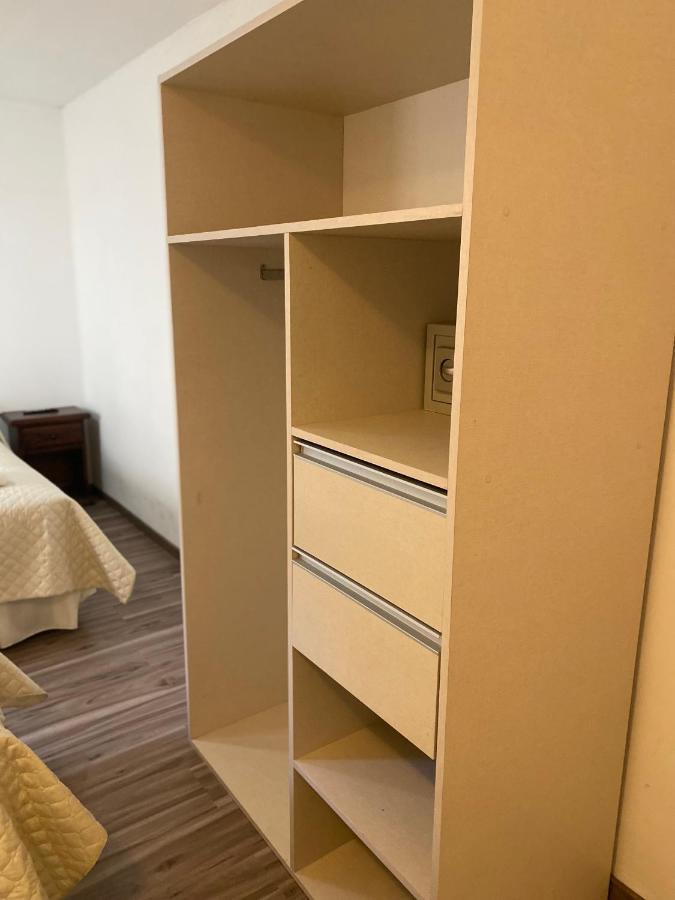 Hotel Garden Bariloche Екстер'єр фото