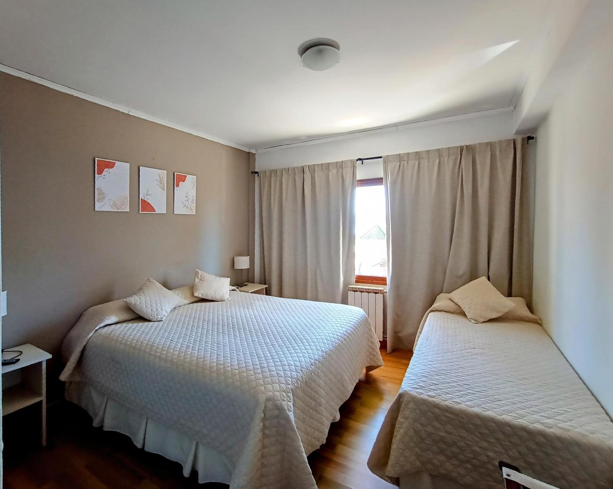 Hotel Garden Bariloche Екстер'єр фото