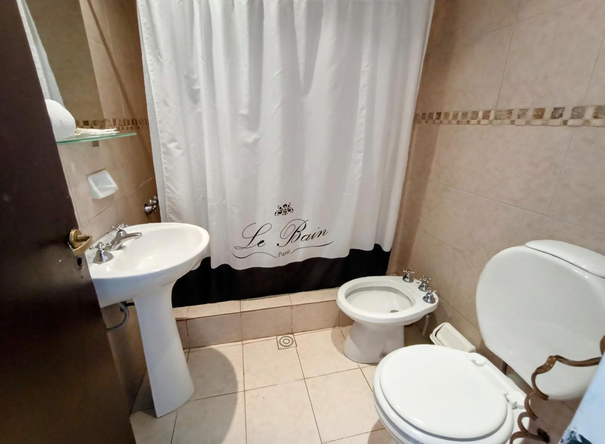 Hotel Garden Bariloche Екстер'єр фото